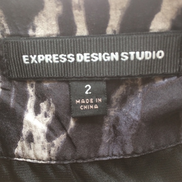 Express Silk Zebra Mini Skirt - Picture 5 of 6